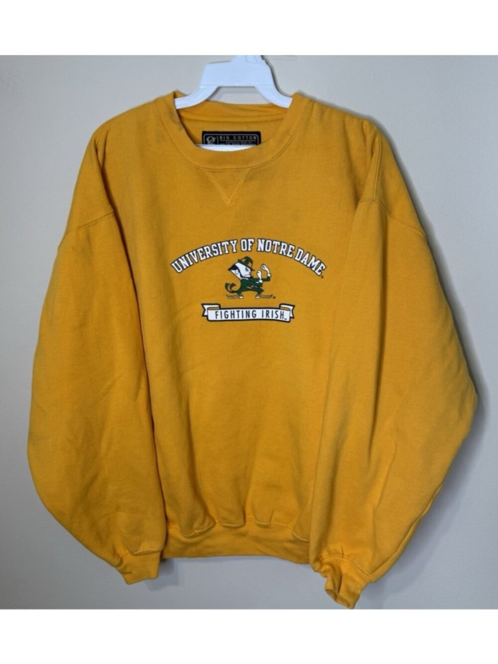Vintage 90s University of Notre Dame Fighting Irish Crewneck Sweatshirt Faded